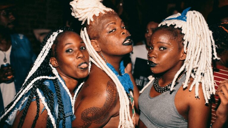 Sabe a Batekoo? A principal plataforma e festival no Brasil dedicado ao entretenimento, cultura e educação para a comunidade negra e LGBTQIAP+.