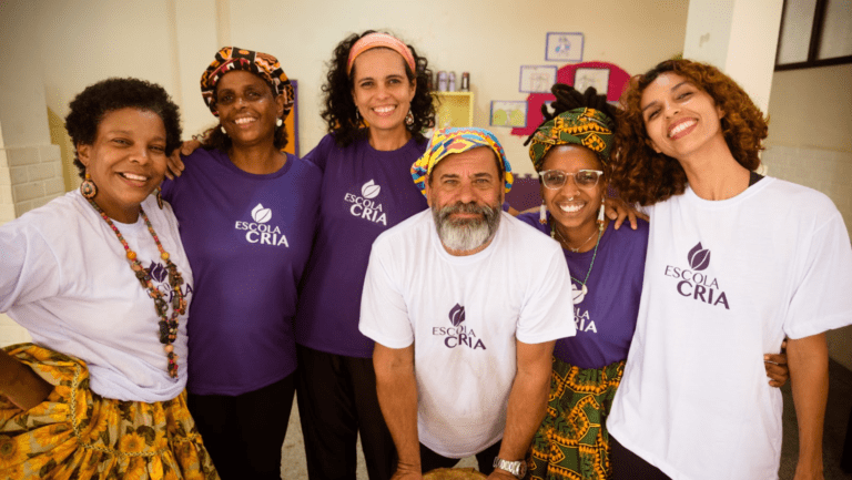 Projeto Escola Cria leva cultura afro-brasileira para ambientes educacionais