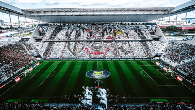 Torcida corintiana arrecada mais de R$ 7 milhões em 24 HORAS PARA campanha DE QUITAÇÃO Da Arena Corinthians