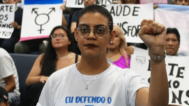 Vereadora Fernanda Curti denuncia PM flagrado em vídeo atirando à queima roupa contra morador de Guarulhos durante em reintegração de posse