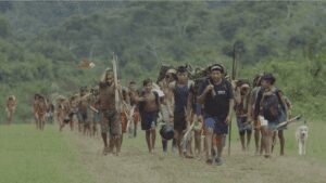 A Queda do Céu, filme brasileiro realizado com o povo Yanomami, é selecionado para participar da Quinzena de Cineastas de Cannes O longa-metragem é inspirado no livro homônimo de Davi Kopenawa, xamã Yanomami e um dos maiores líderes indígenas do mundo e do antropólogo francês Bruce Albert