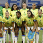 Equipe brasileira de futebol feminino ganha a medalha de prata na Olimpíada de Paris