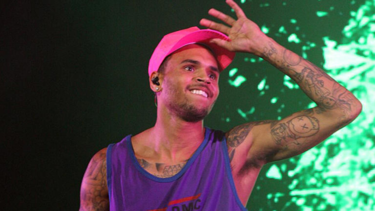 Chris Brown vende 100.000 ingressos e esgota seus dois shows no Allianz Parque