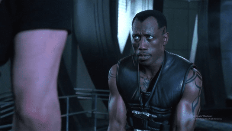 “Blade 2” continua funcionando com apoio do carisma de Wesley Snipes e da direção de Guillermo Del Toro